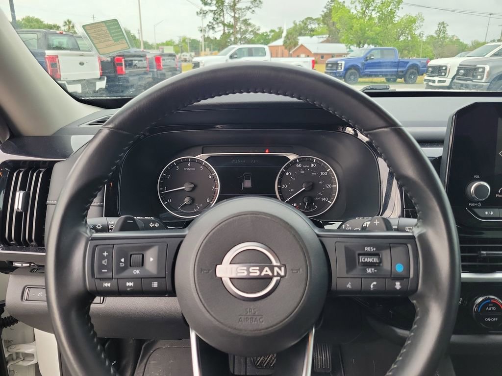 Used 2024 Nissan Pathfinder SV FWD image 20