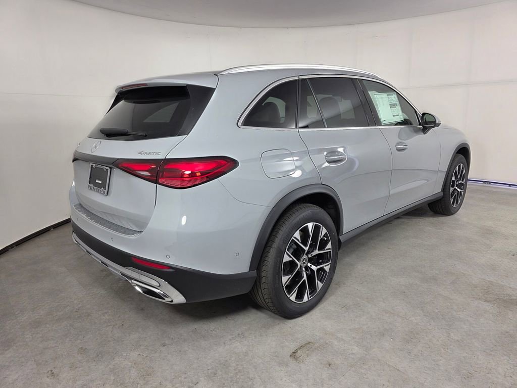 New 2026 Mercedes-Benz GLC 350e 4MATIC image 4