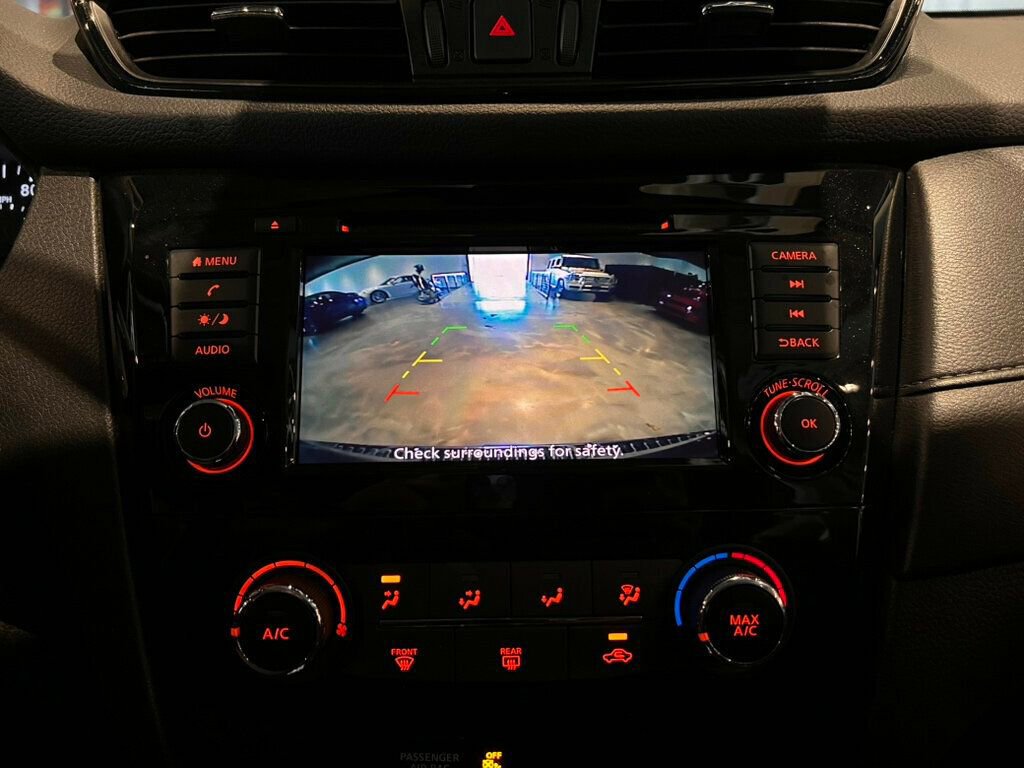 Used 2020 Nissan Rogue S w/ Special Edition Package image 19