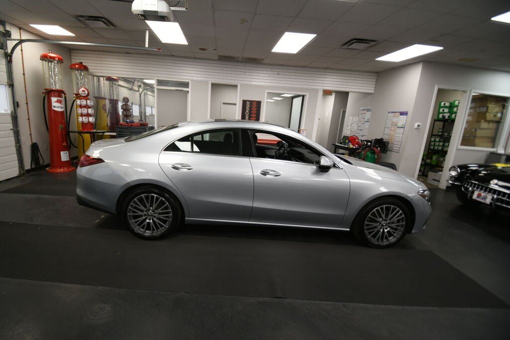 Used 2025 Mercedes-Benz CLA 250 4MATIC image 9
