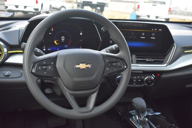 New 2026 Chevrolet Trax LT w/ LPO, Blackout Package image 19