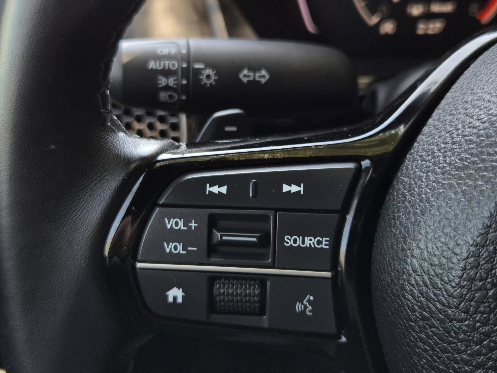Used 2024 Honda Civic Sport image 32