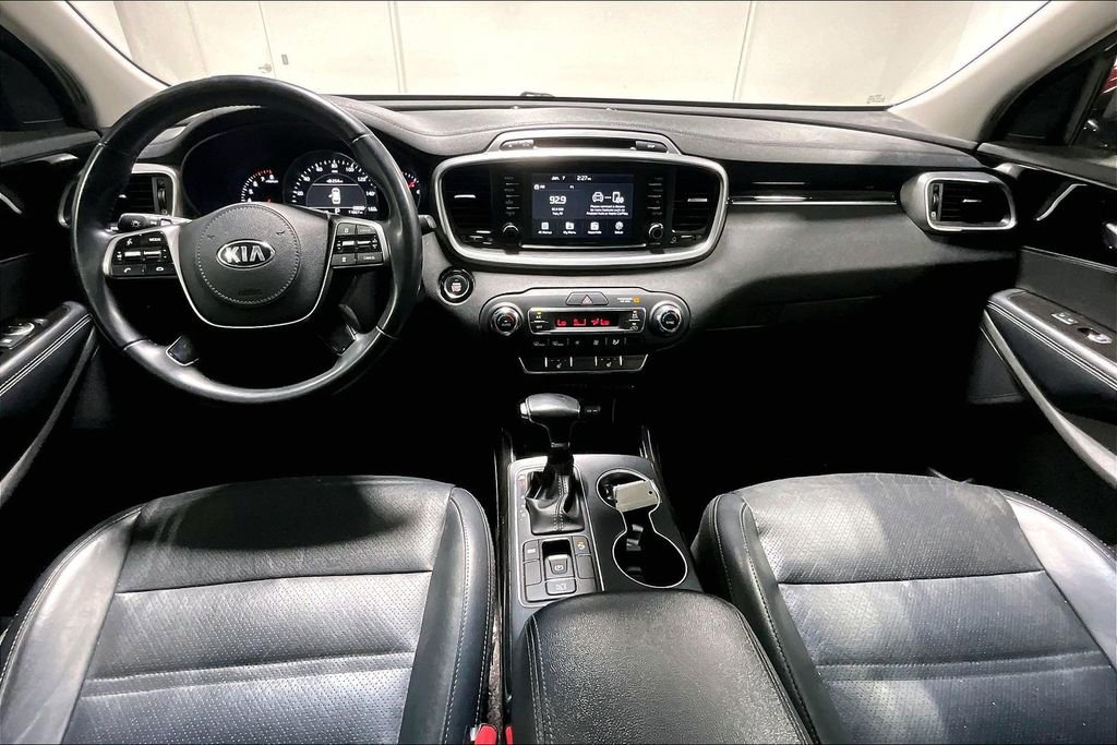 Used 2019 Kia Sorento EX image 17