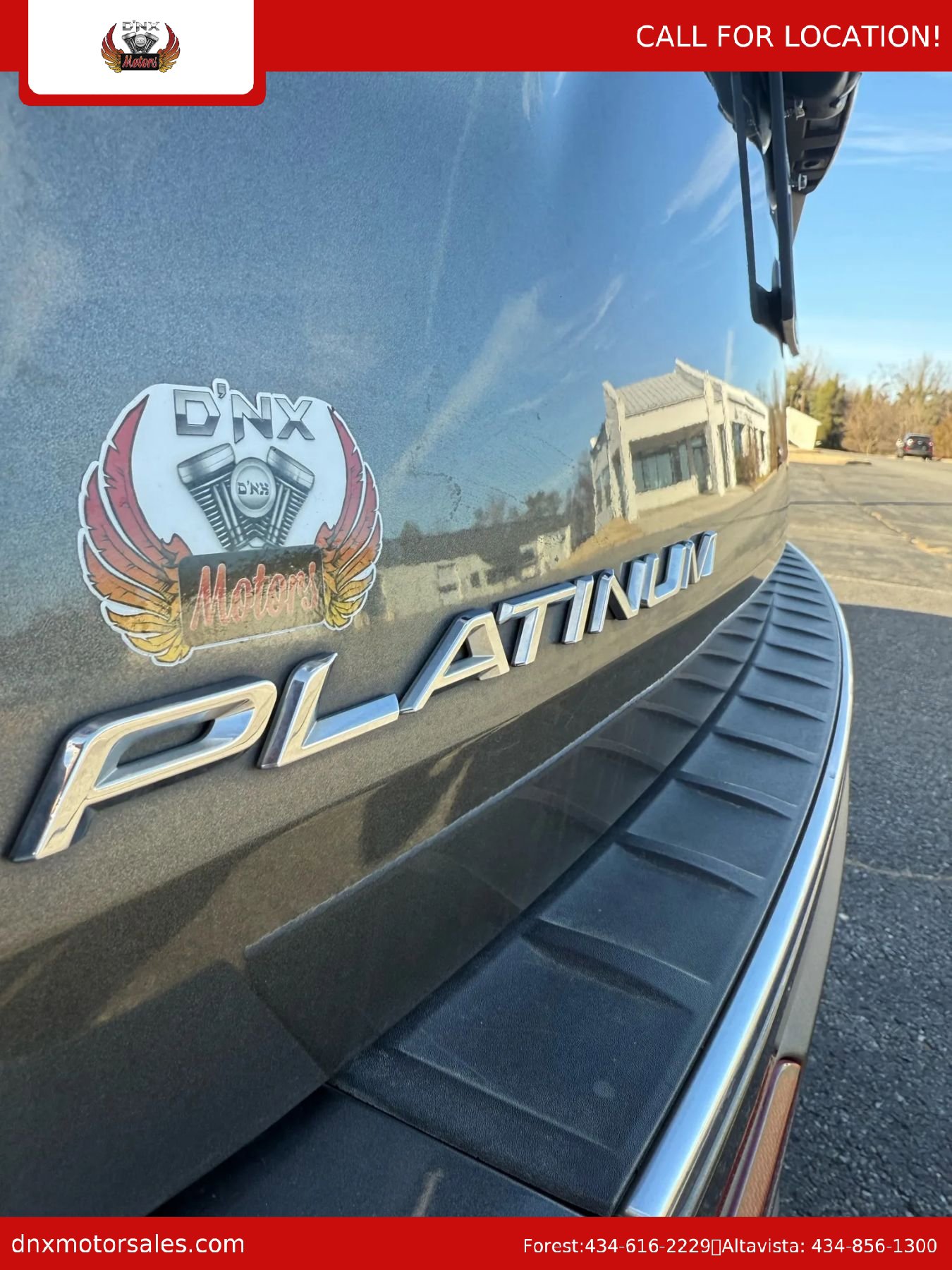 Used 2020 Ford Explorer Platinum w/ Premium Technology Package image 9