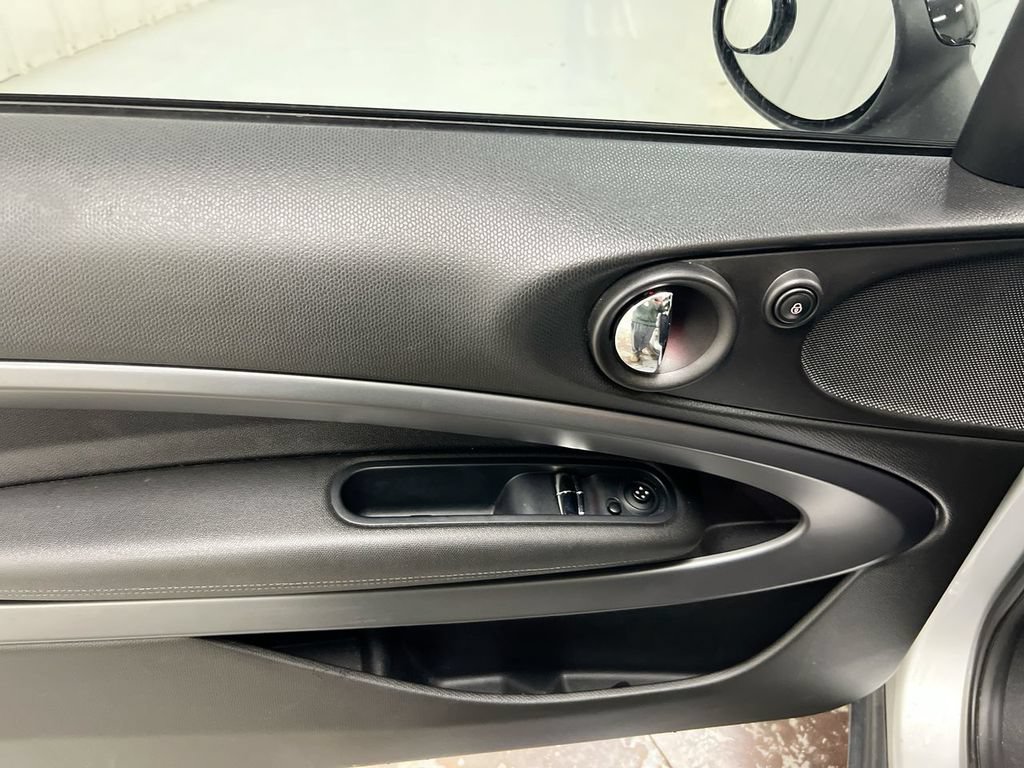 Used 2015 MINI Cooper Paceman S FWD image 18