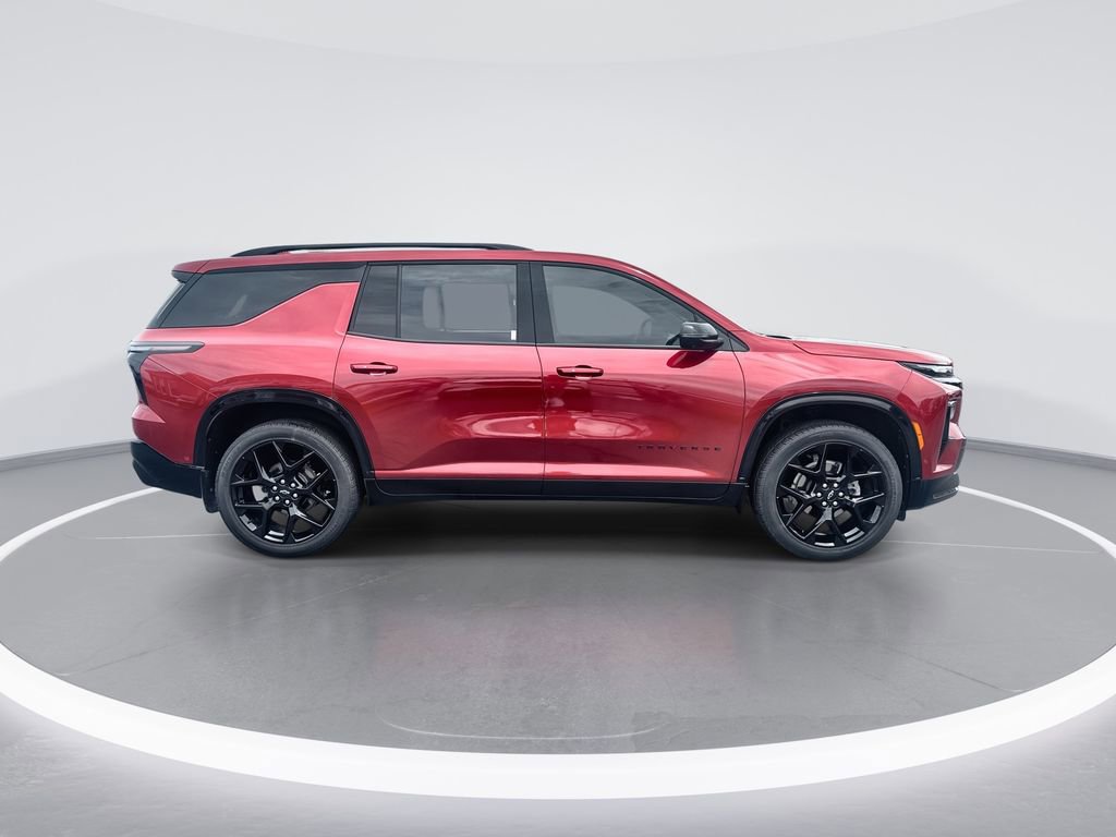 Used 2025 Chevrolet Traverse RS AWD/4WD image 9