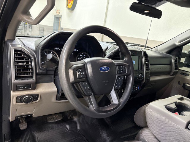 Used 2022 Ford F350 XLT w/ XLT Premium Package image 18