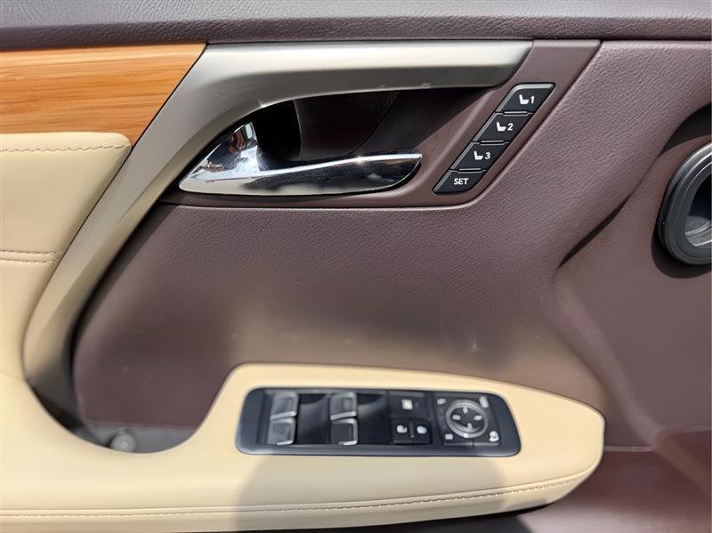 Used 2018 Lexus RX 350L FWD w/ Premium Package image 29