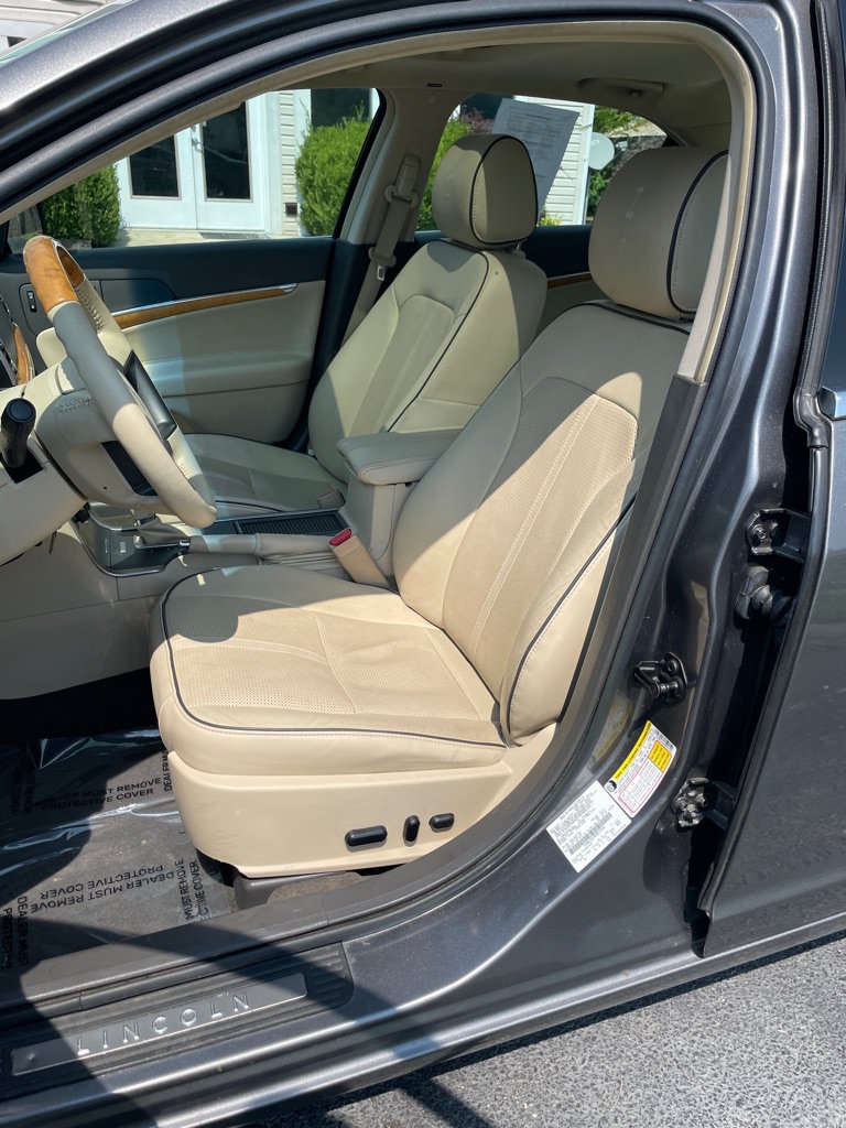 Used 2012 Lincoln MKZ AWD image 15