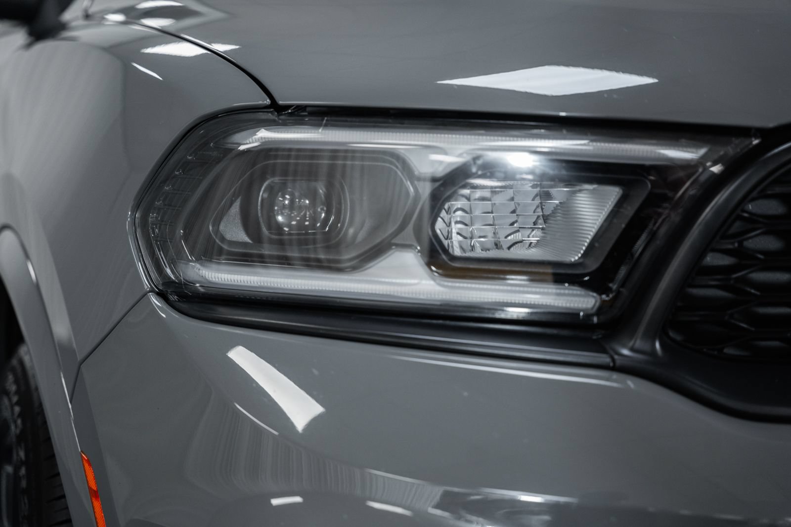 Used 2022 Dodge Durango SRT w/ Black Package AWD/4WD image 17