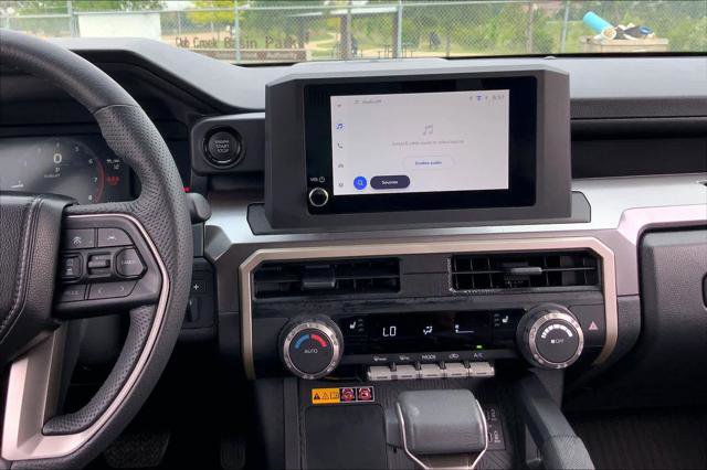Certified 2025 Toyota Tacoma SR5 AWD/4WD image 7