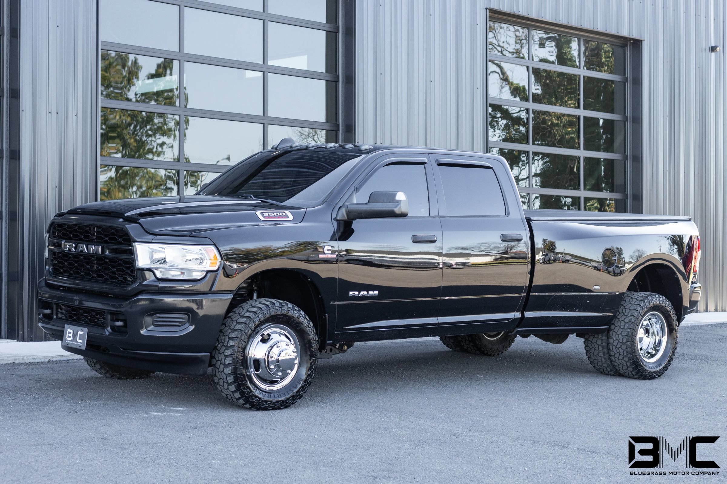 Used 2019 RAM 3500 Tradesman AWD/4WD image 2