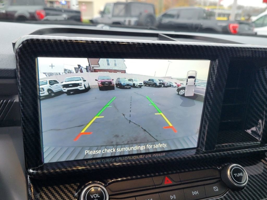 Certified 2024 Ford Maverick Lariat w/ Black Appearance Package image 24