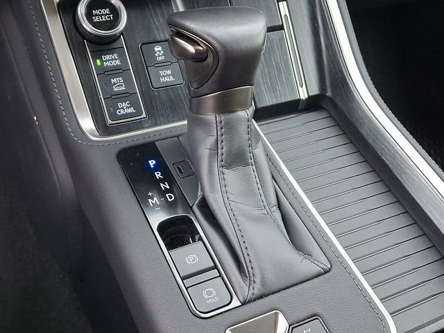 Used 2025 Lexus GX 550 image 9