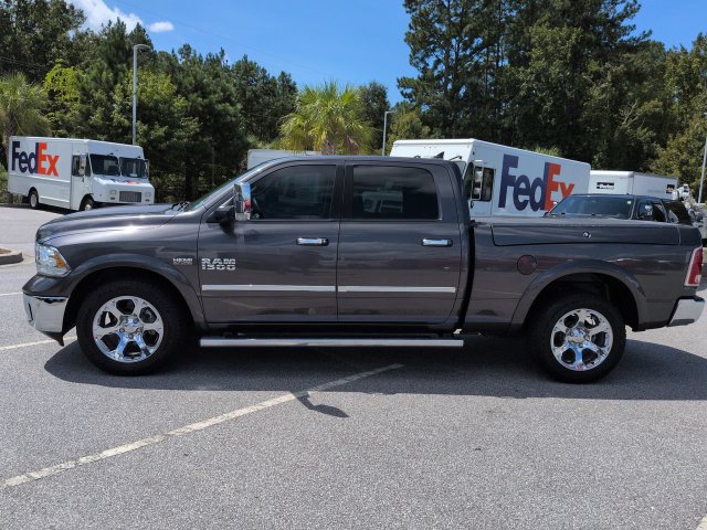 Used 2015 RAM 1500 Laramie w/ Convenience Group AWD/4WD image 7