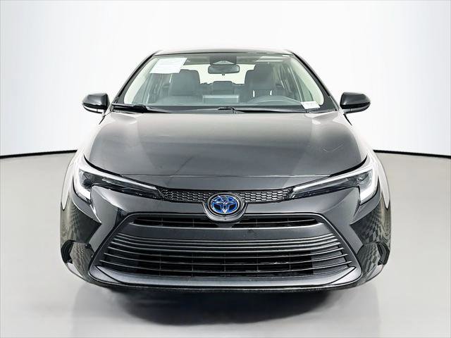 Certified 2023 Toyota Corolla LE FWD image 2