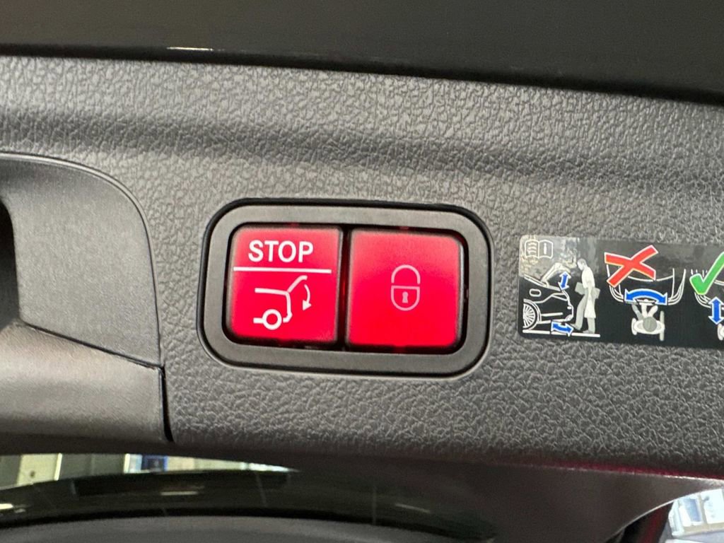 New 2025 Mercedes-Benz GLE 63 AMG S image 7