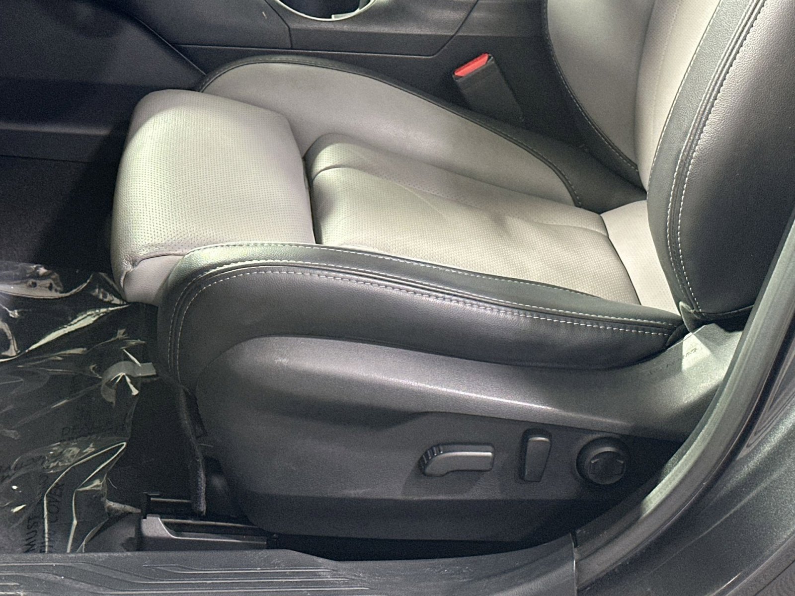 Used 2020 Subaru Outback Limited image 14