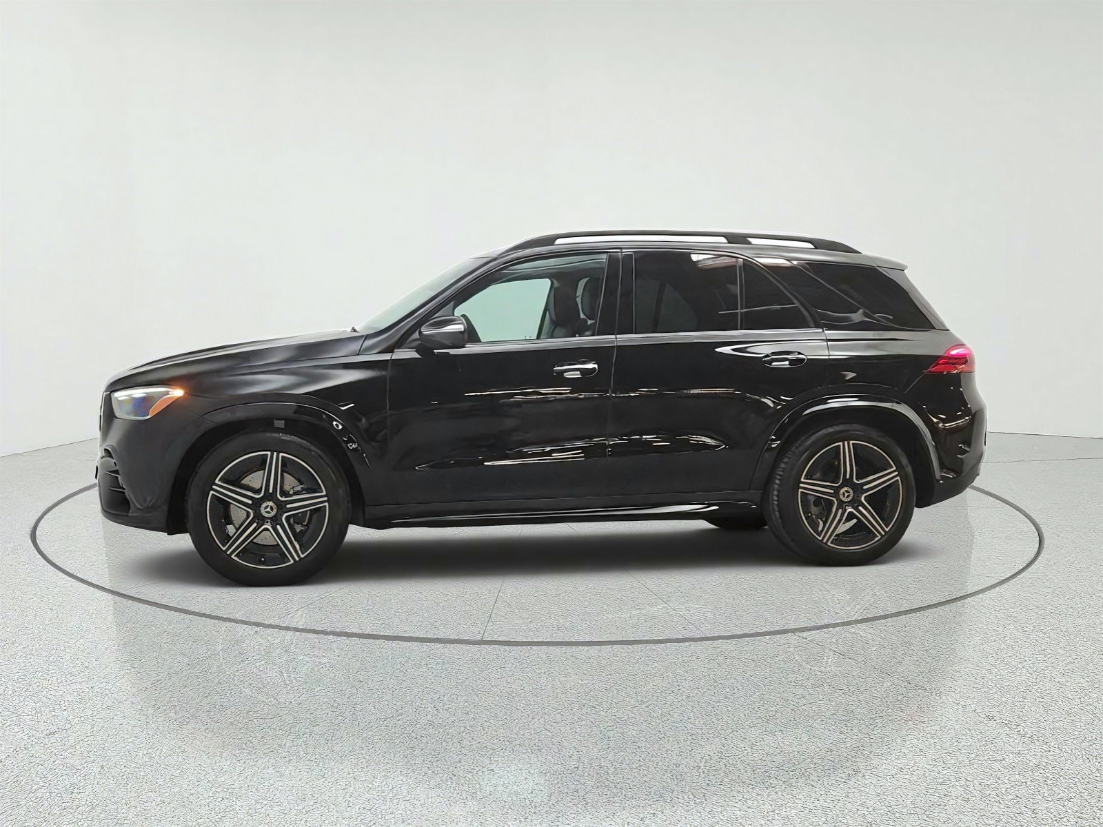 Certified 2024 Mercedes-Benz GLE 450 4MATIC image 8