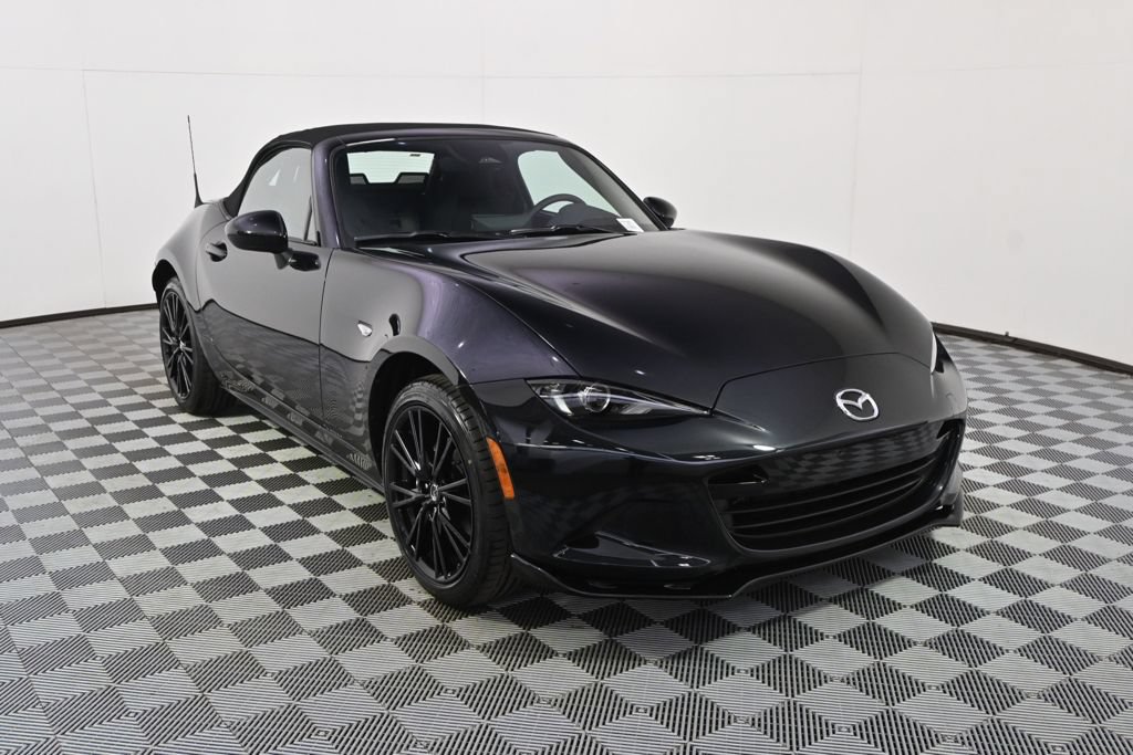 New 2026 MAZDA MX-5 Miata Club w/ Weather Package RWD image 9