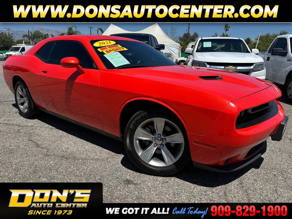 Used 2021 Dodge Challenger SXT w/ Driver Convenience Group
