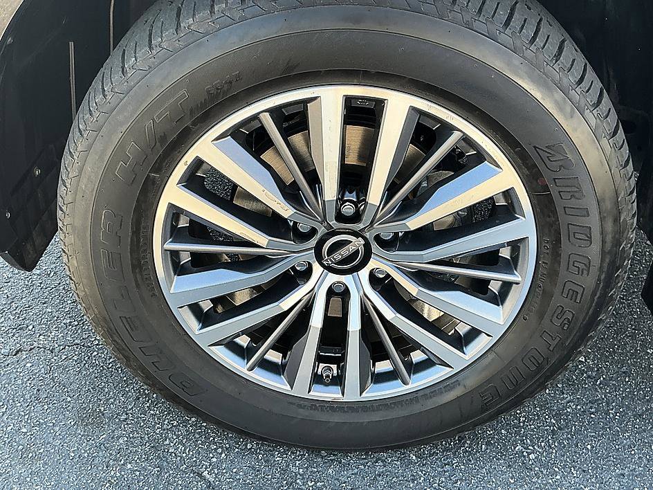 Used 2024 Nissan Armada SL image 9