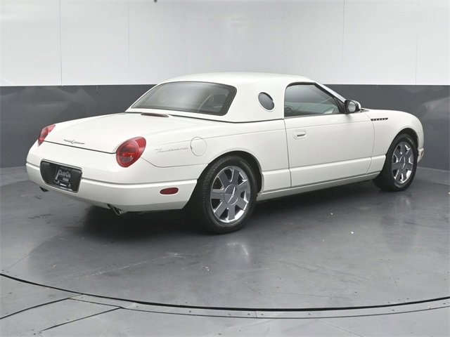 Used 2002 Ford Thunderbird image 7