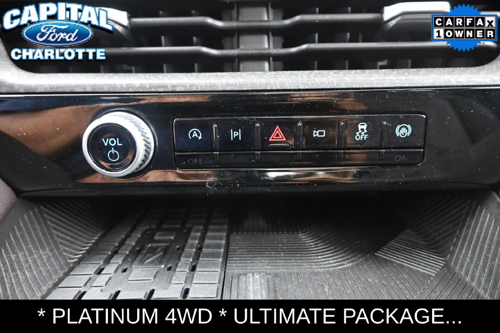 Used 2025 Ford Explorer Platinum w/ Ultimate Package AWD/4WD image 17