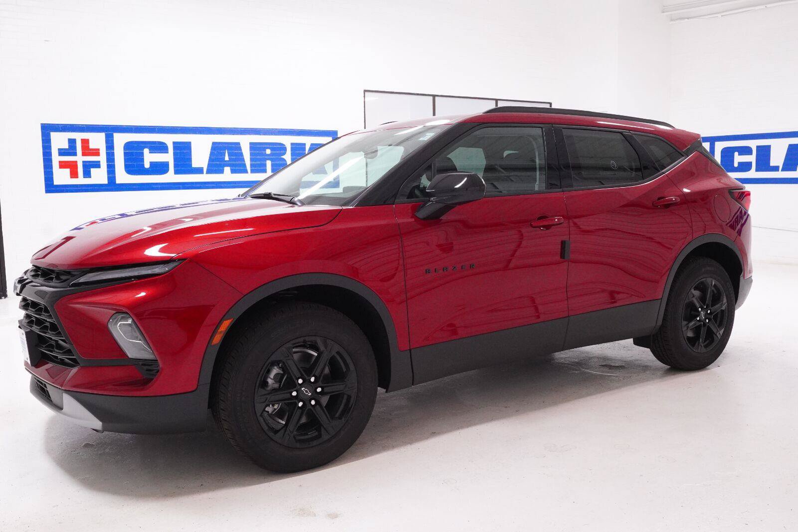 New 2026 Chevrolet Blazer LT w/ Convenience Package FWD image 36