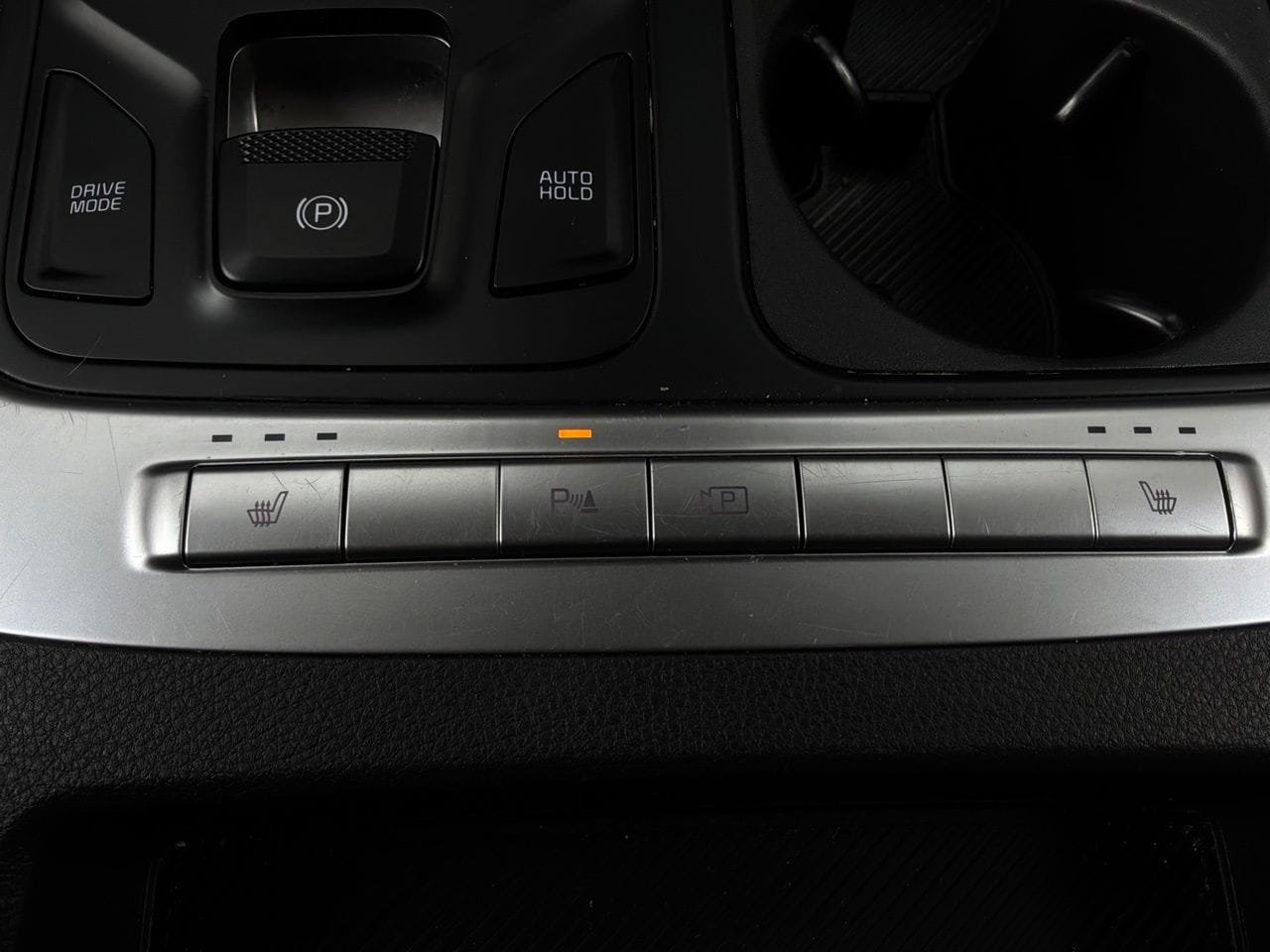 Used 2026 Kia Carnival FWD image 24