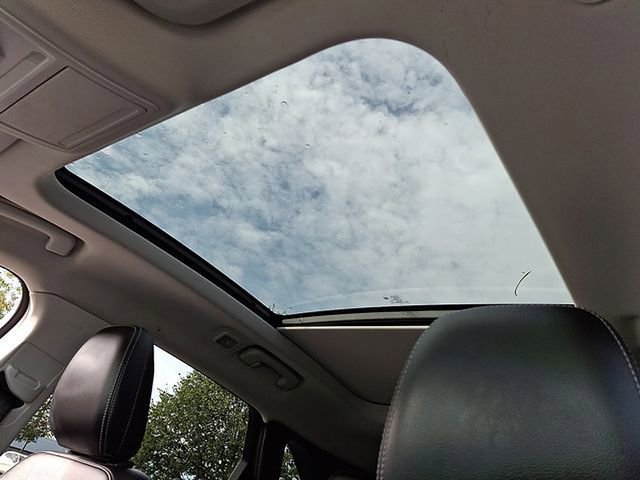 Used 2022 Ford Escape SEL AWD/4WD image 15