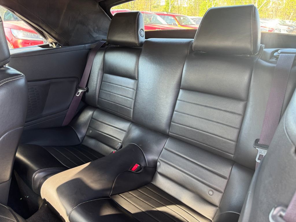 Used 2014 Ford Mustang Premium RWD image 30