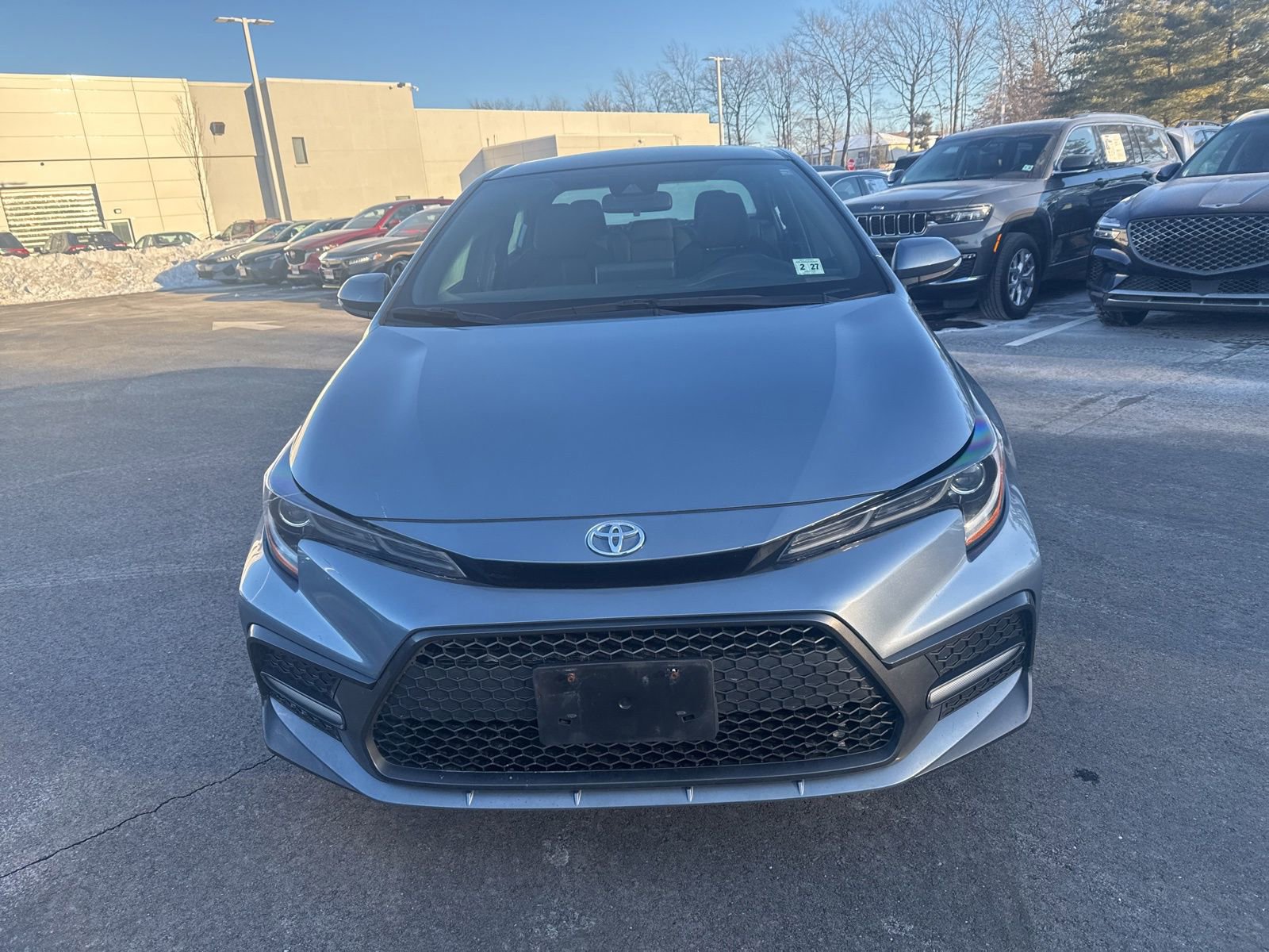 Used 2022 Toyota Corolla SE w/ Carpet Mat Package (TMS) image 2