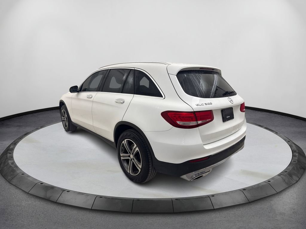 Used 2017 Mercedes-Benz GLC 300 image 7