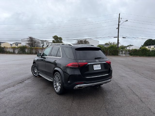 Used 2021 Mercedes-Benz GLE 450 4MATIC image 3