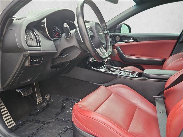 Used 2022 Kia Stinger GT-Line w/ Sun & Sound Package image 10