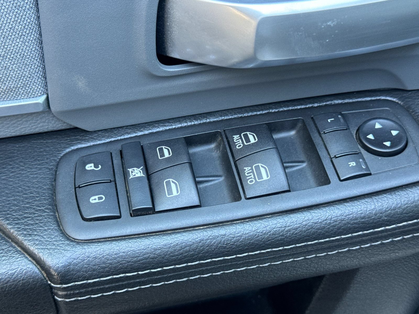 Used 2019 RAM 2500 Big Horn RWD image 12