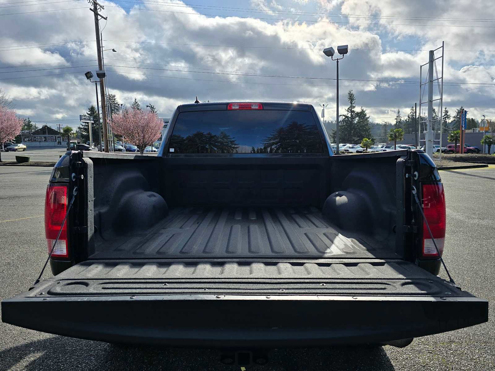 Used 2019 RAM 1500 Express w/ Wheel & Sound Group image 13