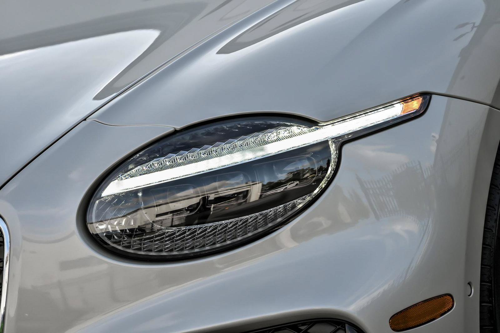 New 2026 Bentley Continental GTC AWD/4WD image 12