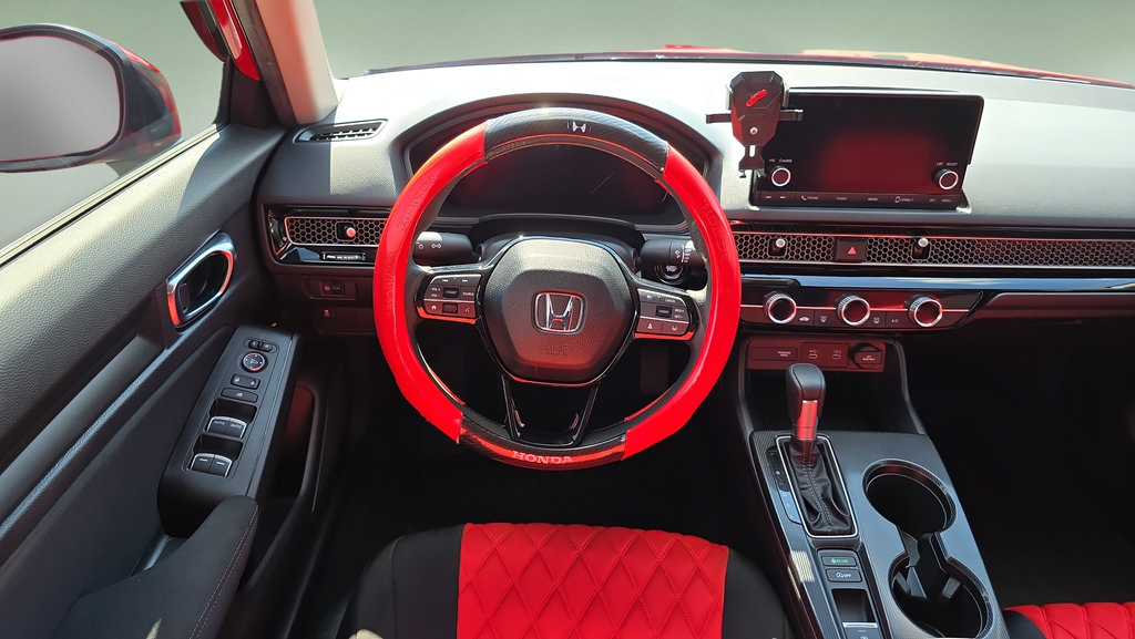 Used 2025 Honda Civic LX image 12