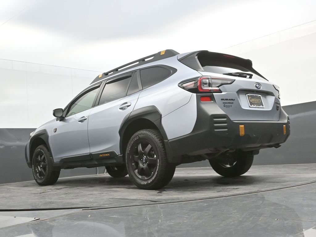 Used 2025 Subaru Outback Wilderness image 33