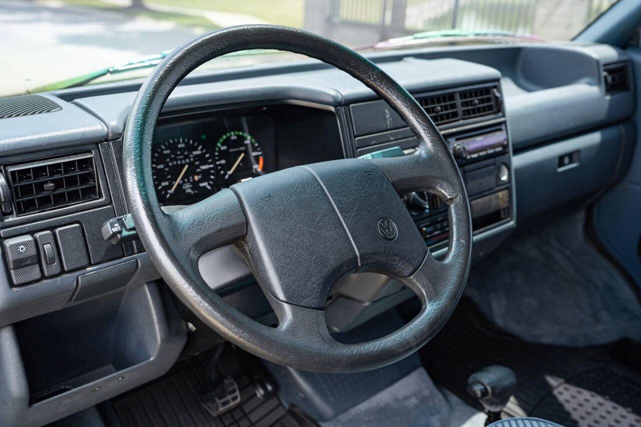 Used 1993 Volkswagen Eurovan GL FWD image 12