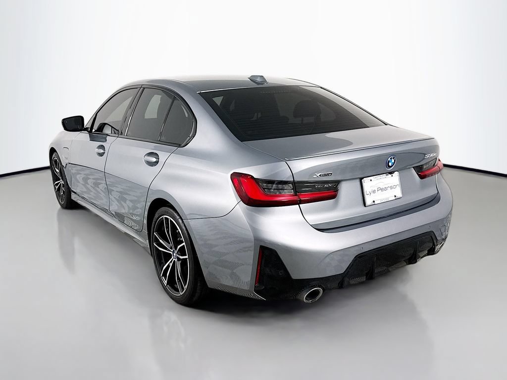 Used 2023 BMW 330e xDrive w/ M Sport Package AWD/4WD image 3