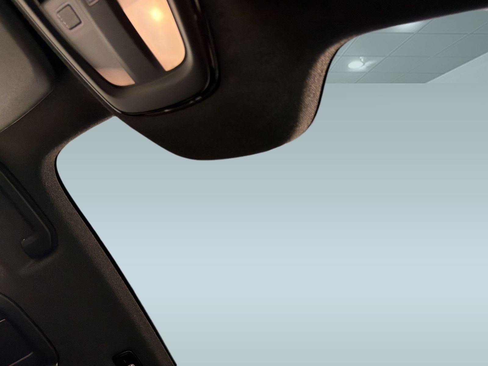 Certified 2023 Volvo C40 P8 Recharge Plus AWD/4WD image 23