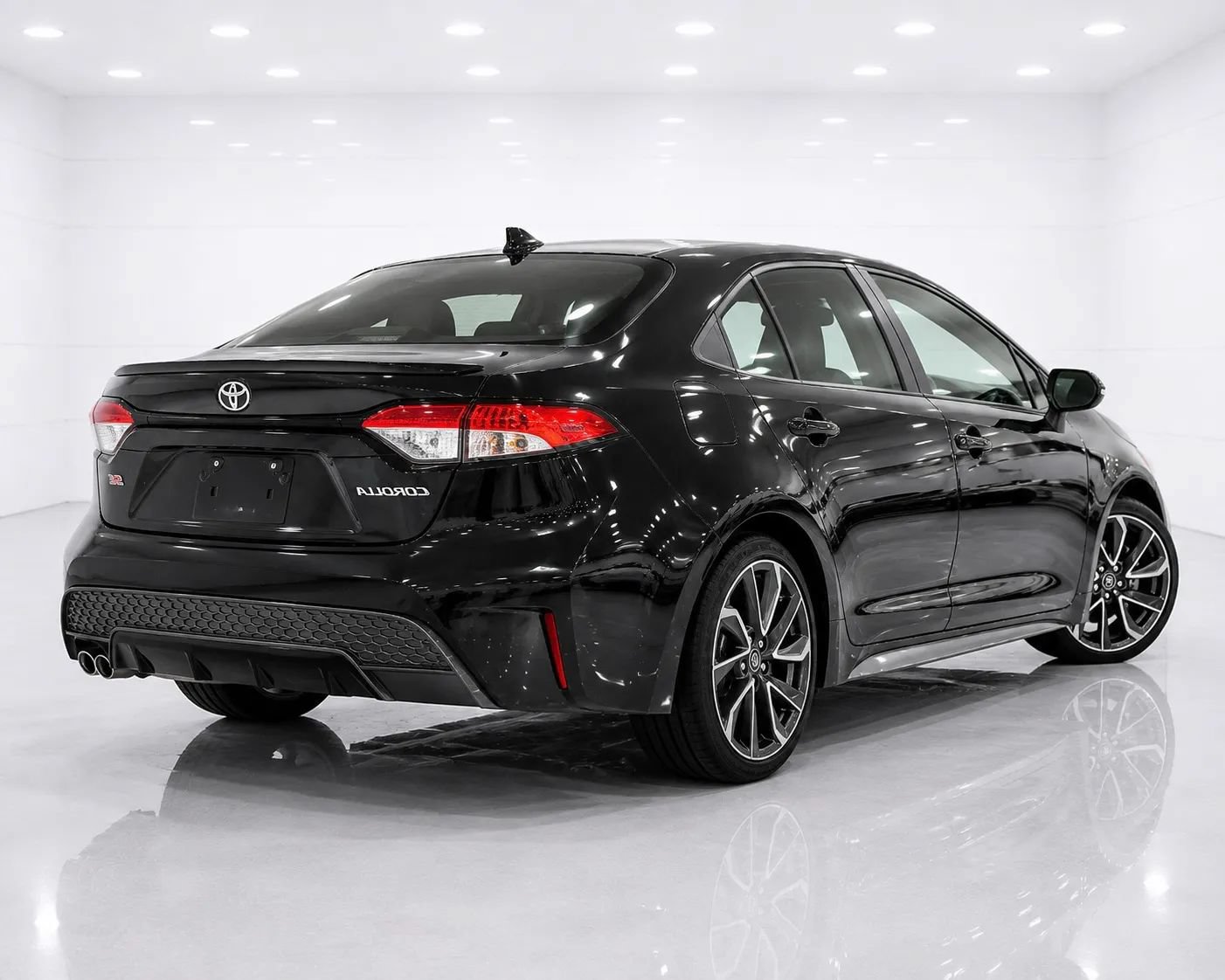 Used 2022 Toyota Corolla SE FWD image 5