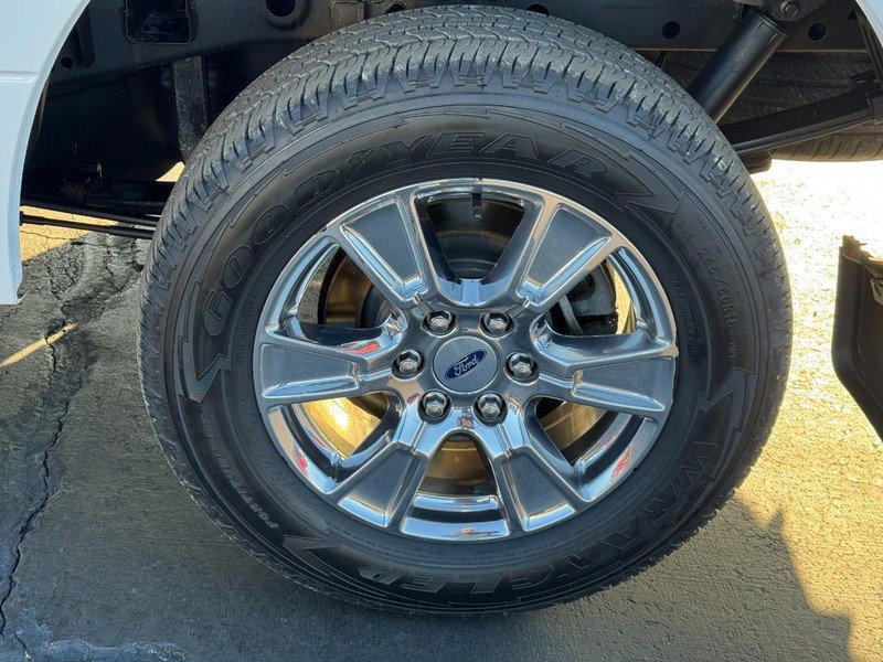 Used 2015 Ford F150 XLT w/ Equipment Group 301A Mid image 7