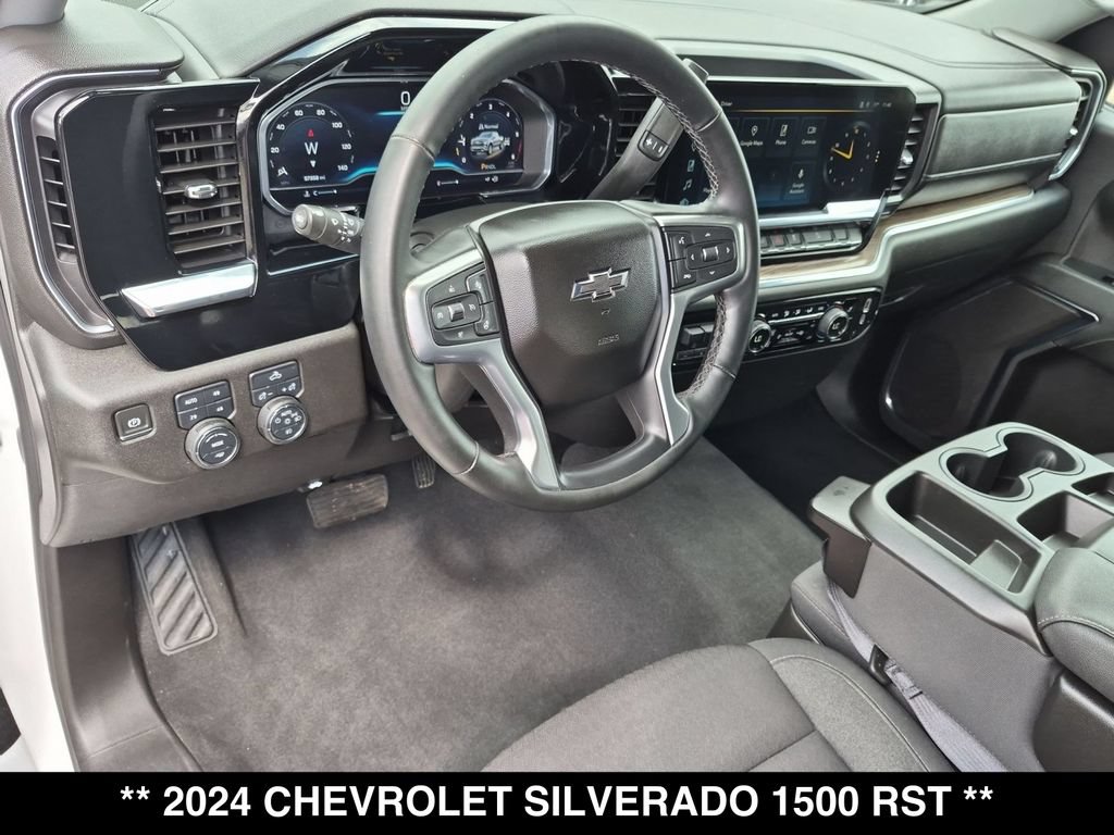 Used 2024 Chevrolet Silverado 1500 RST AWD/4WD image 2