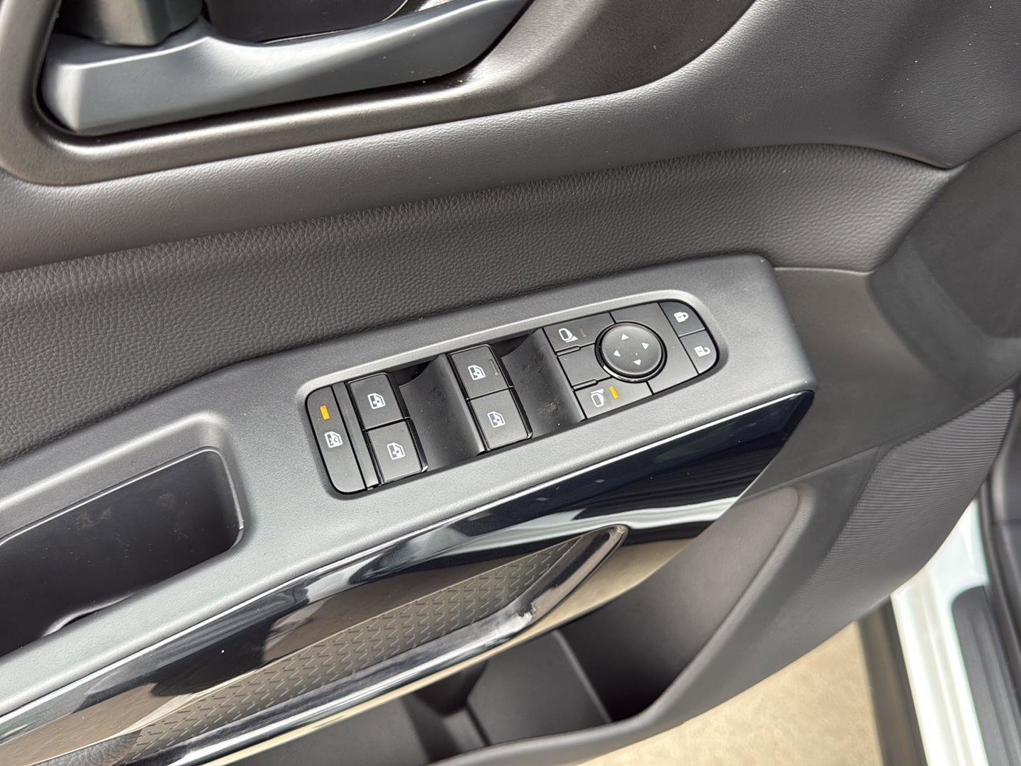 New 2026 Nissan Pathfinder SV AWD/4WD image 39