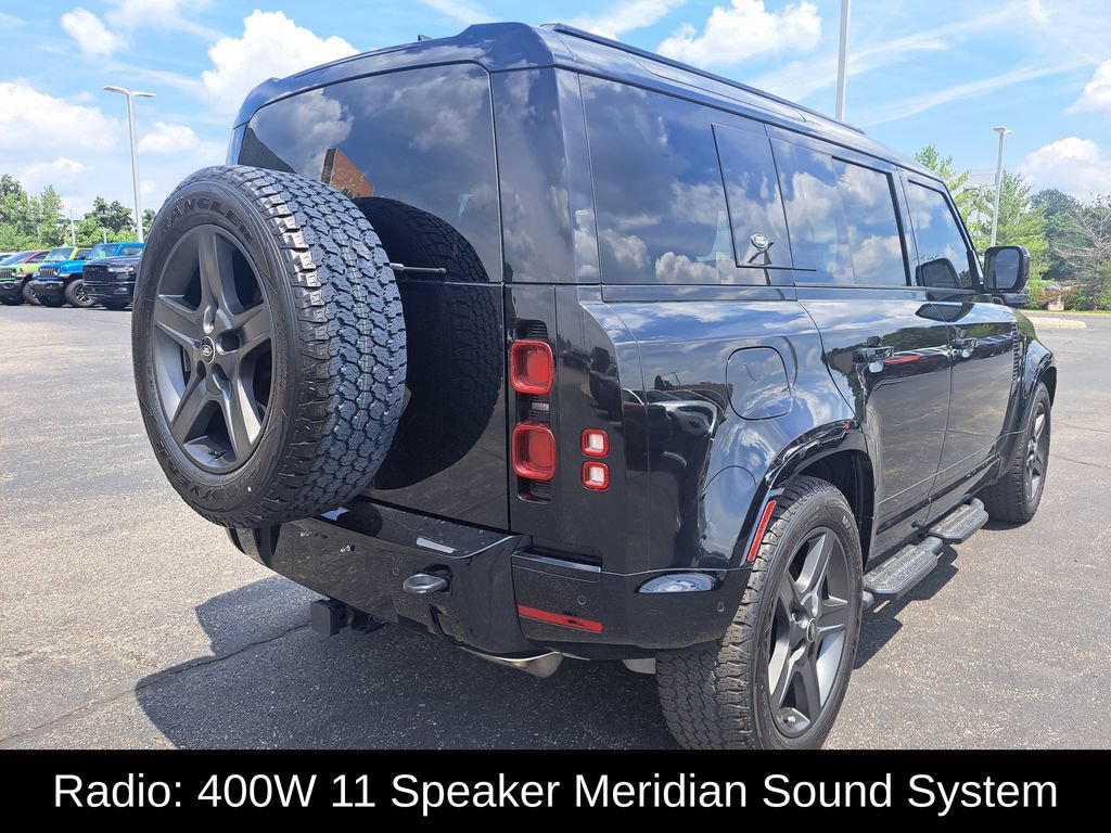 Used 2024 Land Rover Defender 110 X-Dynamic SE AWD/4WD image 3