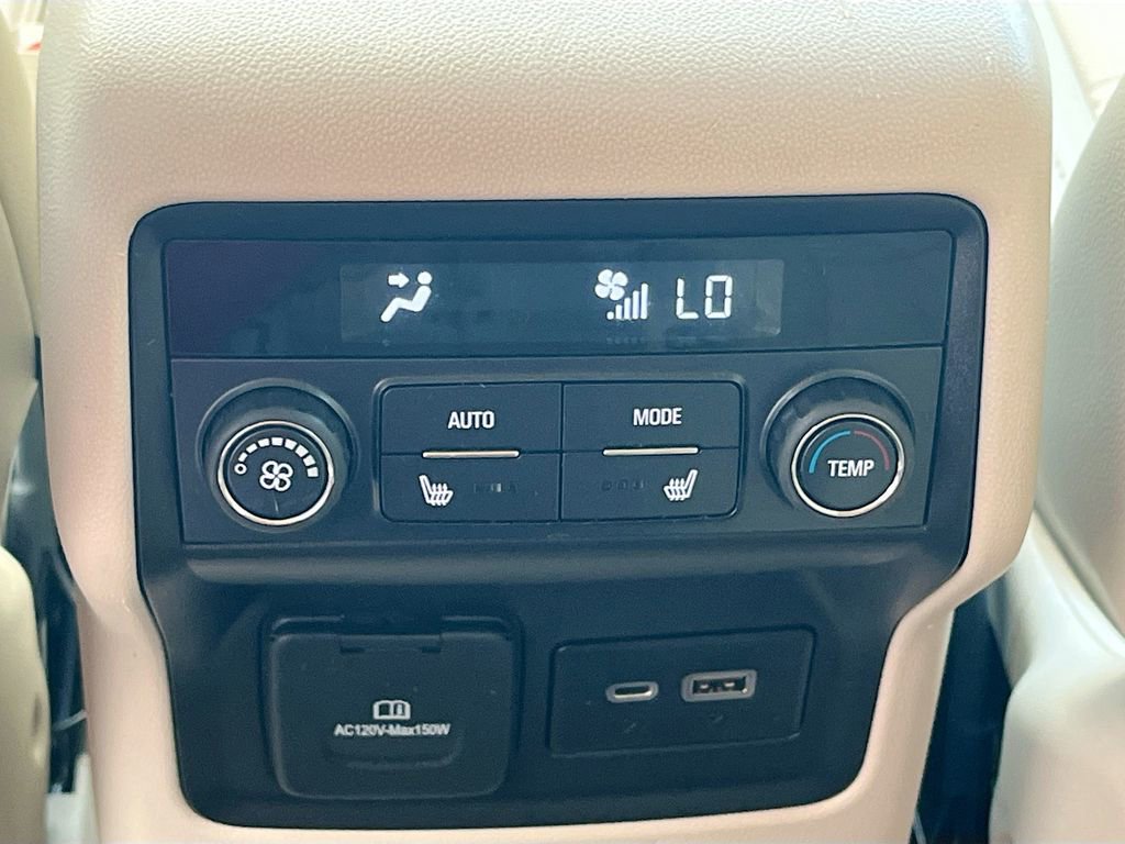 Used 2022 GMC Acadia Denali image 26